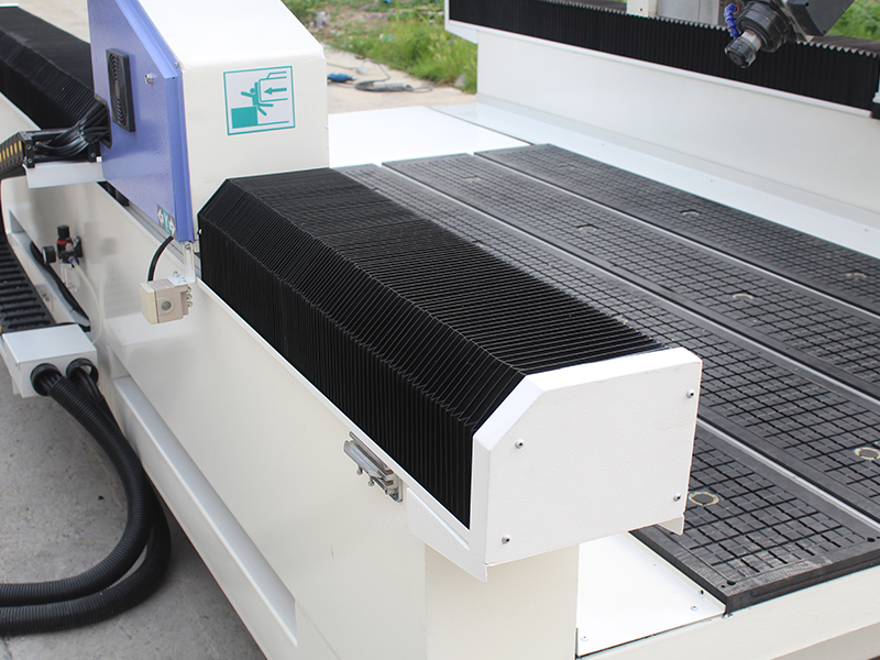 How to prolong the service life of cnc machine