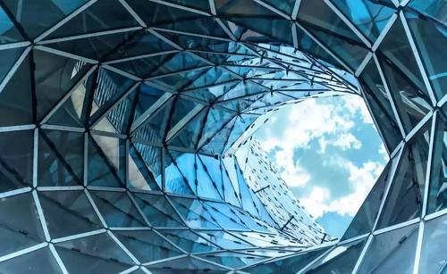Application of laser cutting in glass